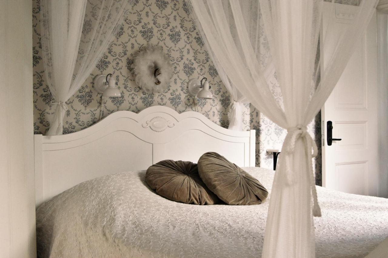 Bed & Breakfast Okens 3*
