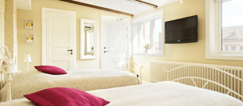 Okens Bed & Breakfast Varberg